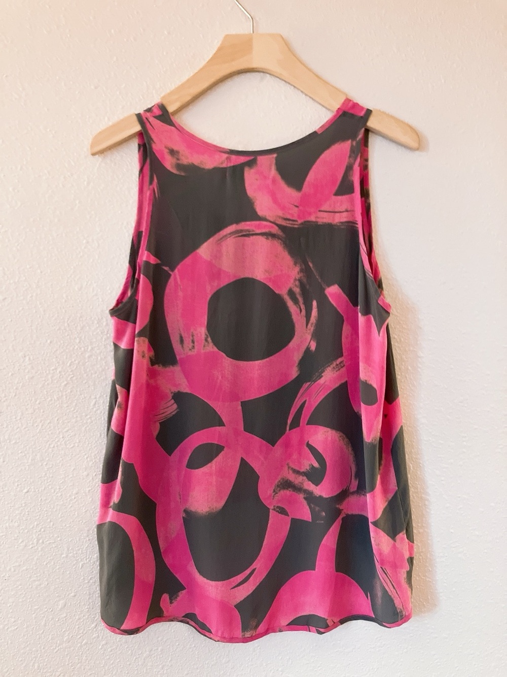 Anthropologie Sunday in Brooklyn Silk Abstract Pink Print High-Low Tank Top - Picture 4 of 8
